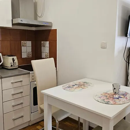 Apartment Teddy